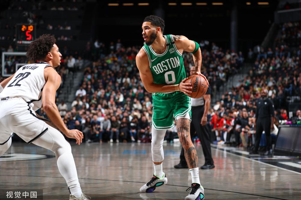 球中极少见 球中极少见