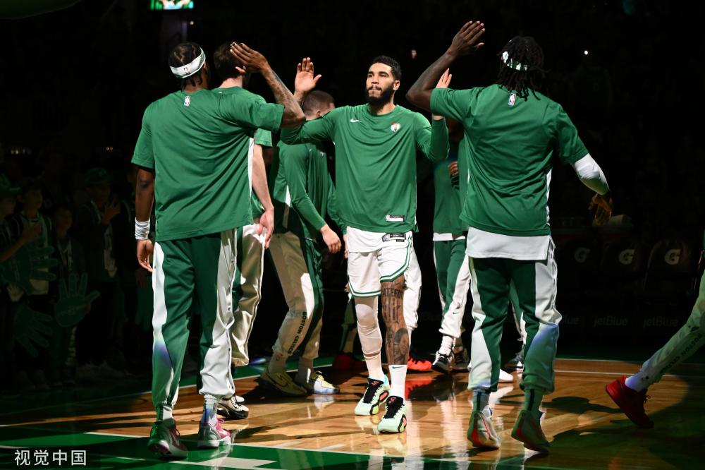 要求球员在 要求球员在